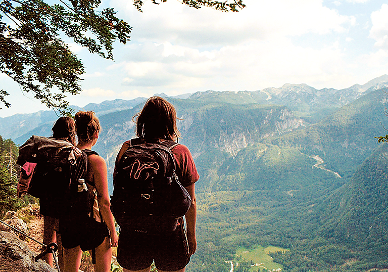 Community of travelers sharing and being inspired by authentic travel experiences and hidden gems